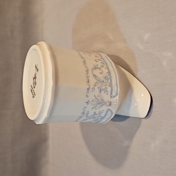 New Noritake Crown Flower 7324 Creamer & Sugar Bowl w/Lid Ivory China - Picture 11 of 13